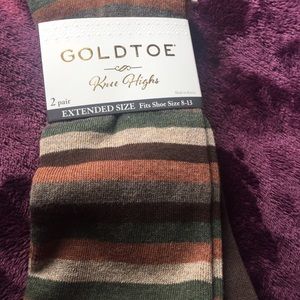 2 pairs Goldtoe women’s EXTENDED size knee highs